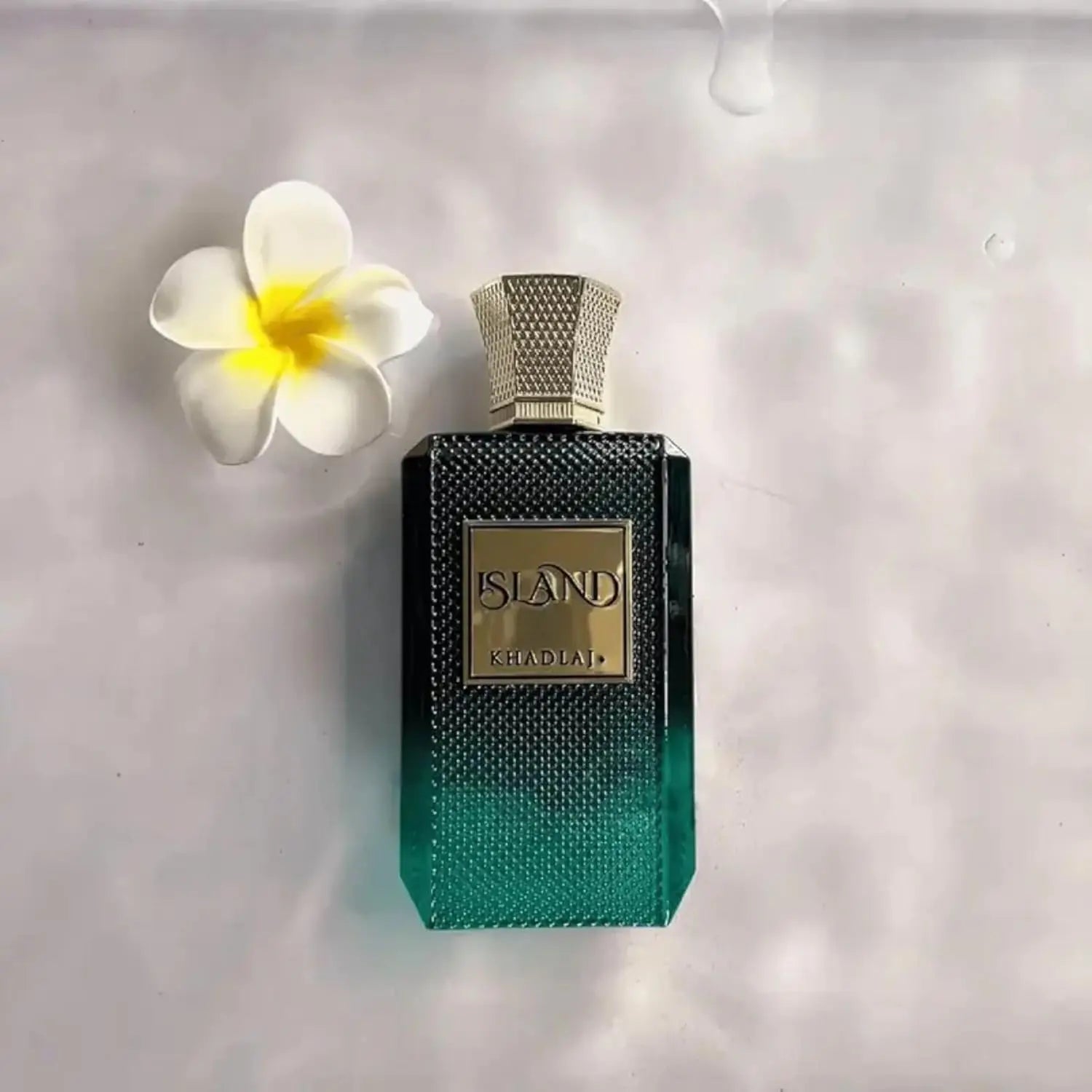 Khadlaj Island Unisex Extrait De Parfum Spray 3.4 Os